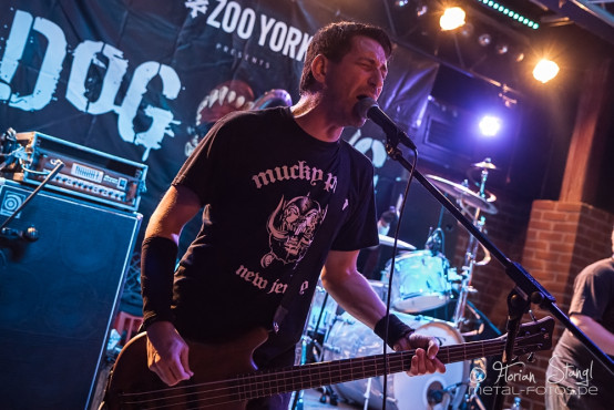 dog-eat-dog-rockfabrik-nuernberg-01-09-2013-02