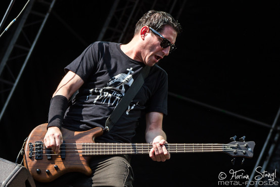 dog-eat-dog-masters-of-rock-10-7-2015_0003