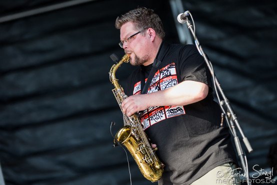 dog-eat-dog-masters-of-rock-10-7-2015_0012