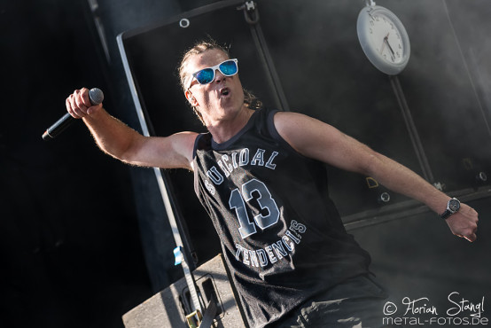 dog-eat-dog-masters-of-rock-10-7-2015_0027