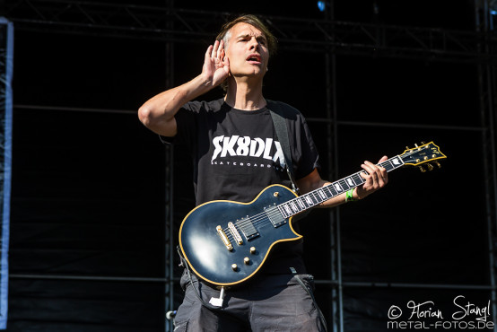 dog-eat-dog-masters-of-rock-10-7-2015_0053