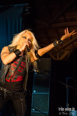 doro-pyraser-classic-rock-night-2013-20-07-2013-33