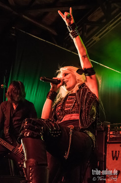 doro-pyraser-classic-rock-night-2013-20-07-2013-53