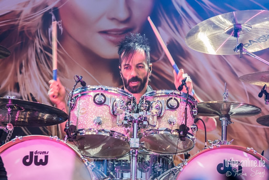 doro-out-and-loud-30-5-20144_0021