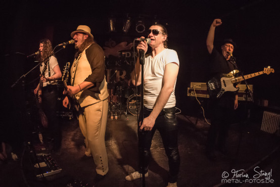 dr-woos-rocknroll-circus-kofferfabrik-fuerth-13-04-2013-40