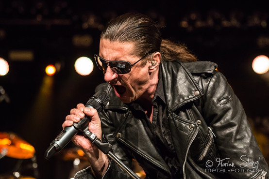 dr-woos-rocknroll-circus-pyras-classic-rock-2014-9-8-2014_0001