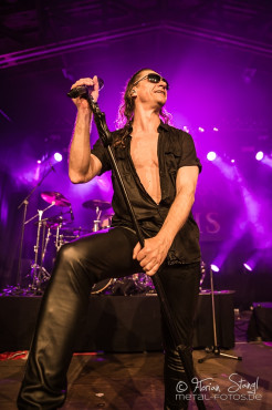 dr-woos-rocknroll-circus-pyras-classic-rock-2014-9-8-2014_0013