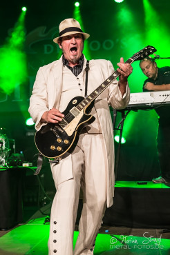 dr-woos-rocknroll-circus-pyras-classic-rock-2014-9-8-2014_0045