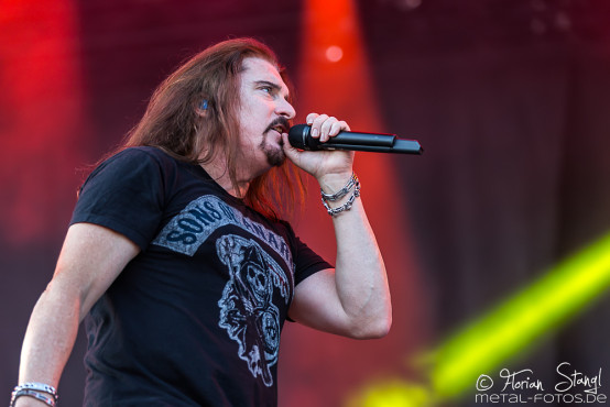 dream-theater-bang-your-head-18-7-2015_0008