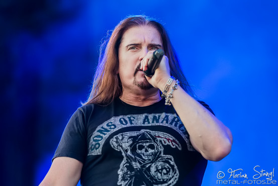dream-theater-bang-your-head-18-7-2015_0015