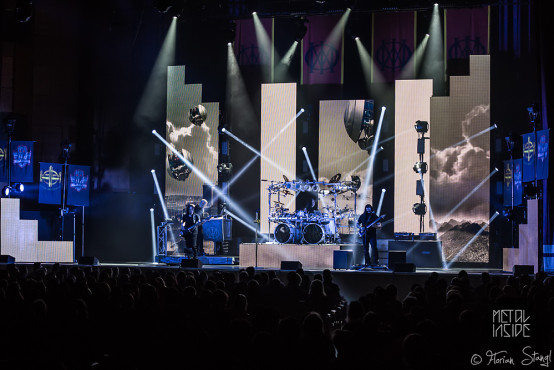 dream-theater-meistersingerhalle-nuernberg-14-03-2016_0013