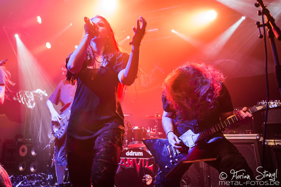 dying-gorgeous-lies-musichall-geiselwind-23-04-2016_0058