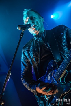 eisbrecher-loewensaal-nuernberg-05-12-2013_49