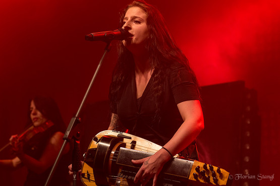 eluveitie-21-9-2012-geiselwind-eventhalle-22