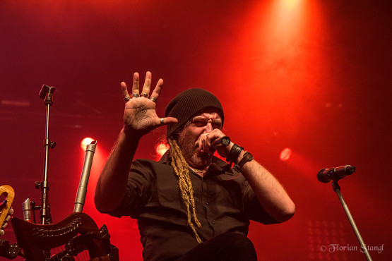 eluveitie-21-9-2012-geiselwind-eventhalle-9