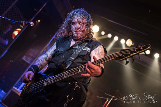 emergency-gate-rockfabrik-nuernberg-9-10-2014_0003