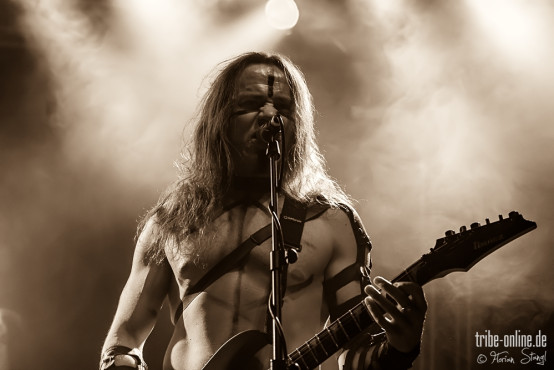 ensiferum-heidenfest-2013-27-09-2013_14