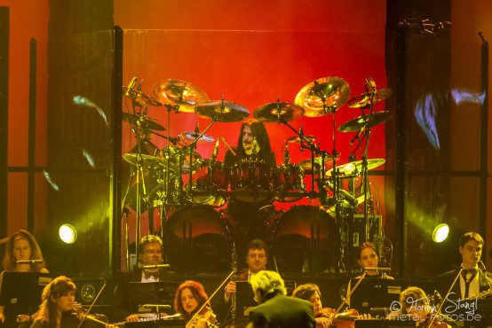 eric-bazilian-rock-meets-classic-2013-nuernberg-09-03-2013-33