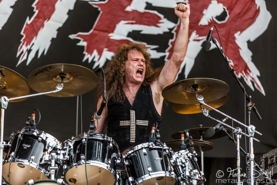exciter-bang-your-head-18-7-2015_0001