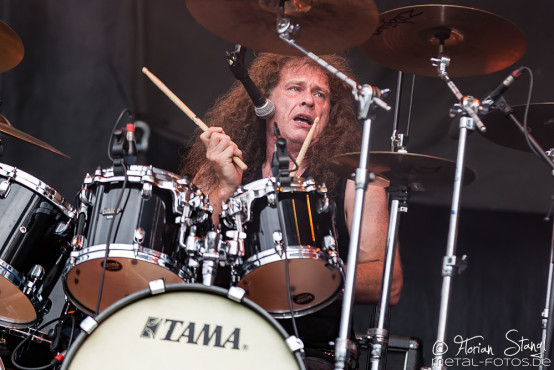 exciter-bang-your-head-18-7-2015_0008