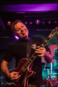 extrabreit-rockfabrik-nuernberg-13-12-2013_16