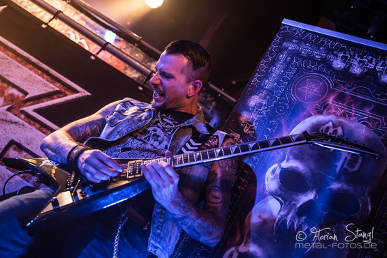 fireforce-rockfabrik-nuernberg-15-10-2014_0005