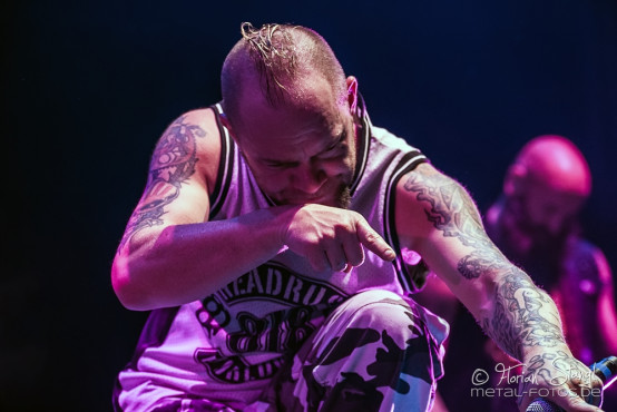 five-finger-death-punch-zenith-muenchen-14-11-2013_11