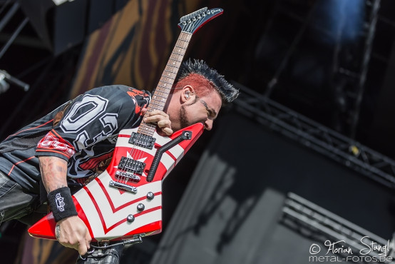 five-finger-death-punch-rockavaria-30-05-2015_0027
