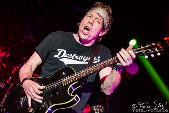 george-thorogood-the-destroyers-loewensaal-nuernberg-24-7-2015_0005