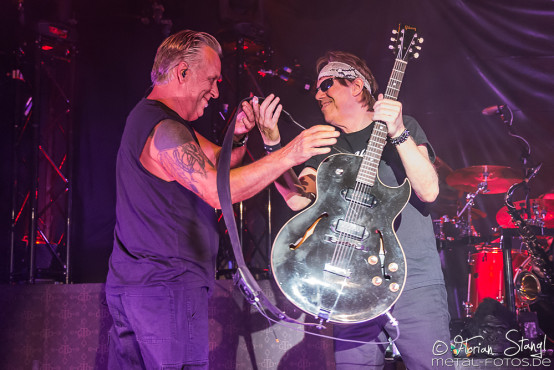 george-thorogood-the-destroyers-loewensaal-nuernberg-24-7-2015_0041