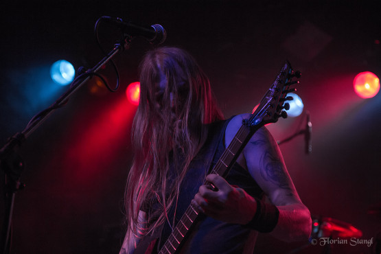 grave-12-9-2012-hirsch-nuernberg-35