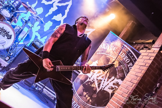 grave-rockfabrik-nuernberg-23-9-2014_0032