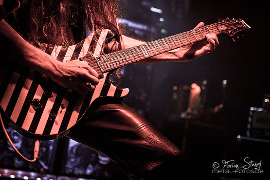 grave-digger-18-1-2013-musichall-geiselwind-13