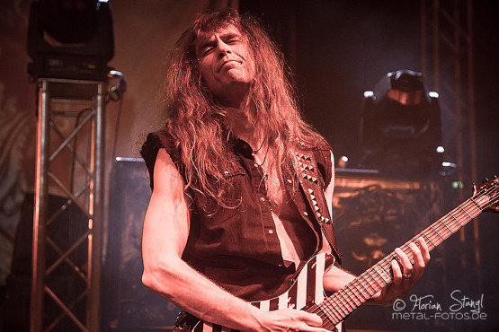 grave-digger-18-1-2013-musichall-geiselwind-3