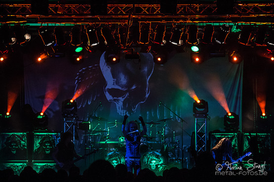 grave-digger-18-1-2013-musichall-geiselwind-34