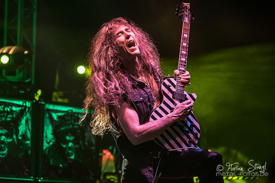 grave-digger-18-1-2013-musichall-geiselwind-39