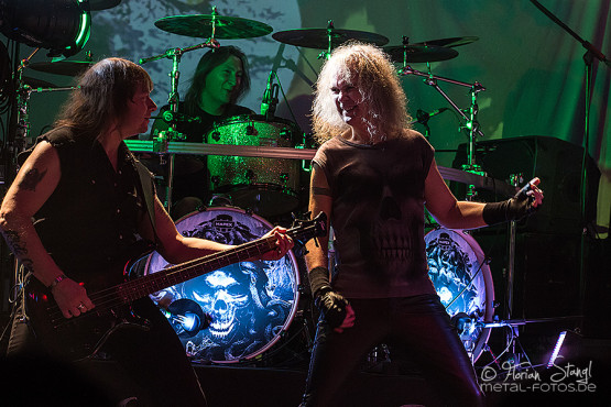 grave-digger-18-1-2013-musichall-geiselwind-52