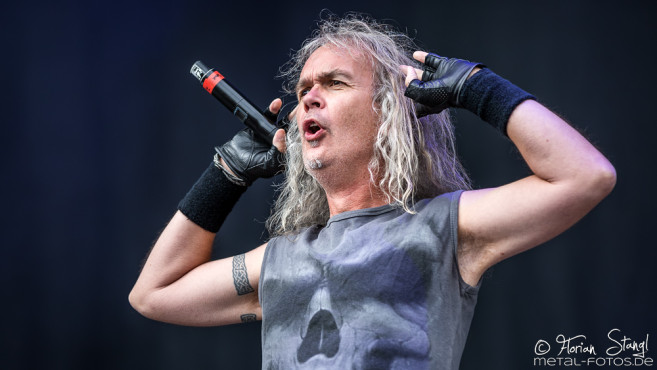 grave-digger-bang-your-head-2016-16-07-2016_0022