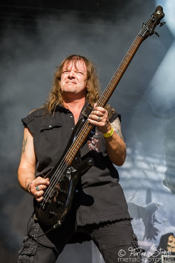 grave-digger-out-loud-04-06-2015_0025