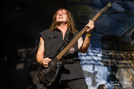 grave-digger-out-loud-04-06-2015_0034