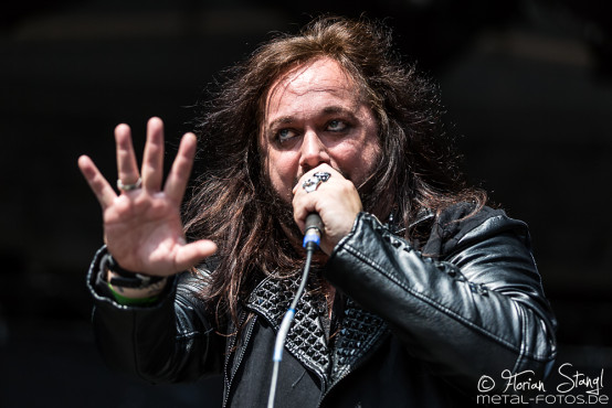 gus-g-masters-of-rock-10-7-2015_0039