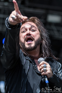 gus-g-masters-of-rock-10-7-2015_0043