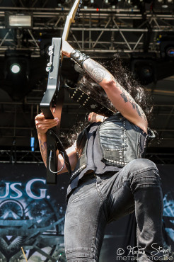 gus-g-masters-of-rock-10-7-2015_0049