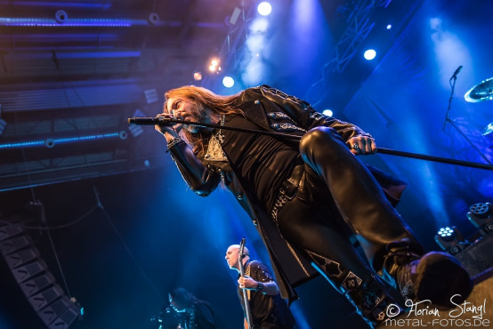 hammerfall-brose-arena-bamberg-07-02-2015_0105