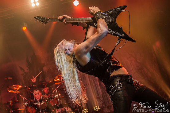 hammerfall-eventhalle-geiselwind-12-12-2015_0012