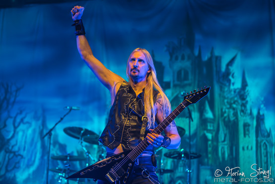 hammerfall-eventhalle-geiselwind-12-12-2015_0044