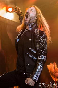 hammerfall-eventhalle-geiselwind-12-12-2015_0045