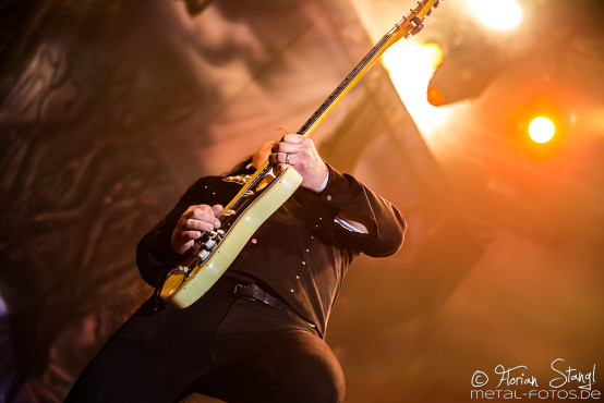 hammerfall-eventhalle-geiselwind-12-12-2015_0052