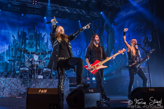 hammerfall-eventhalle-geiselwind-12-12-2015_0056
