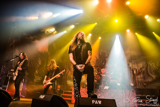 hammerfall-eventhalle-geiselwind-12-12-2015_0058